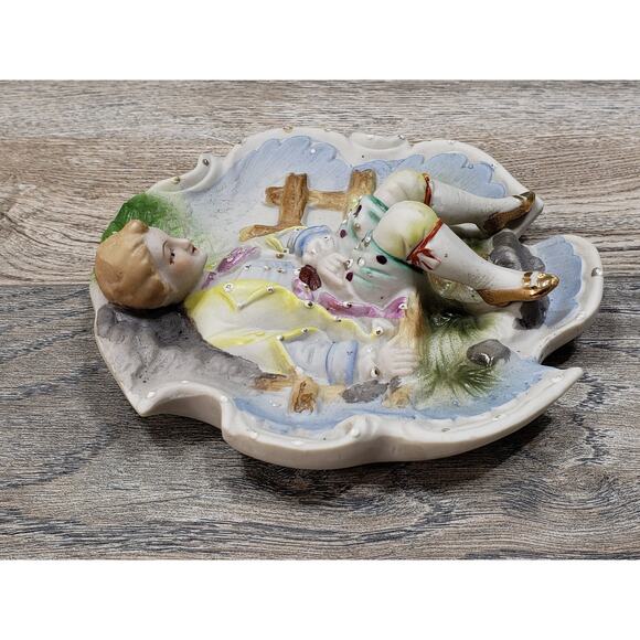 Chase Hand Painted Bisque 3d wall hanging made in japan - Picture 4 of 8